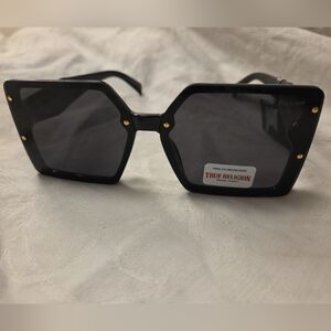 True Religion Shield NEW Black Sunglasses rimless Oversized Logo UV Protection